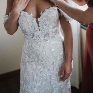 Elegant White Lace Off-Shoulder Dress